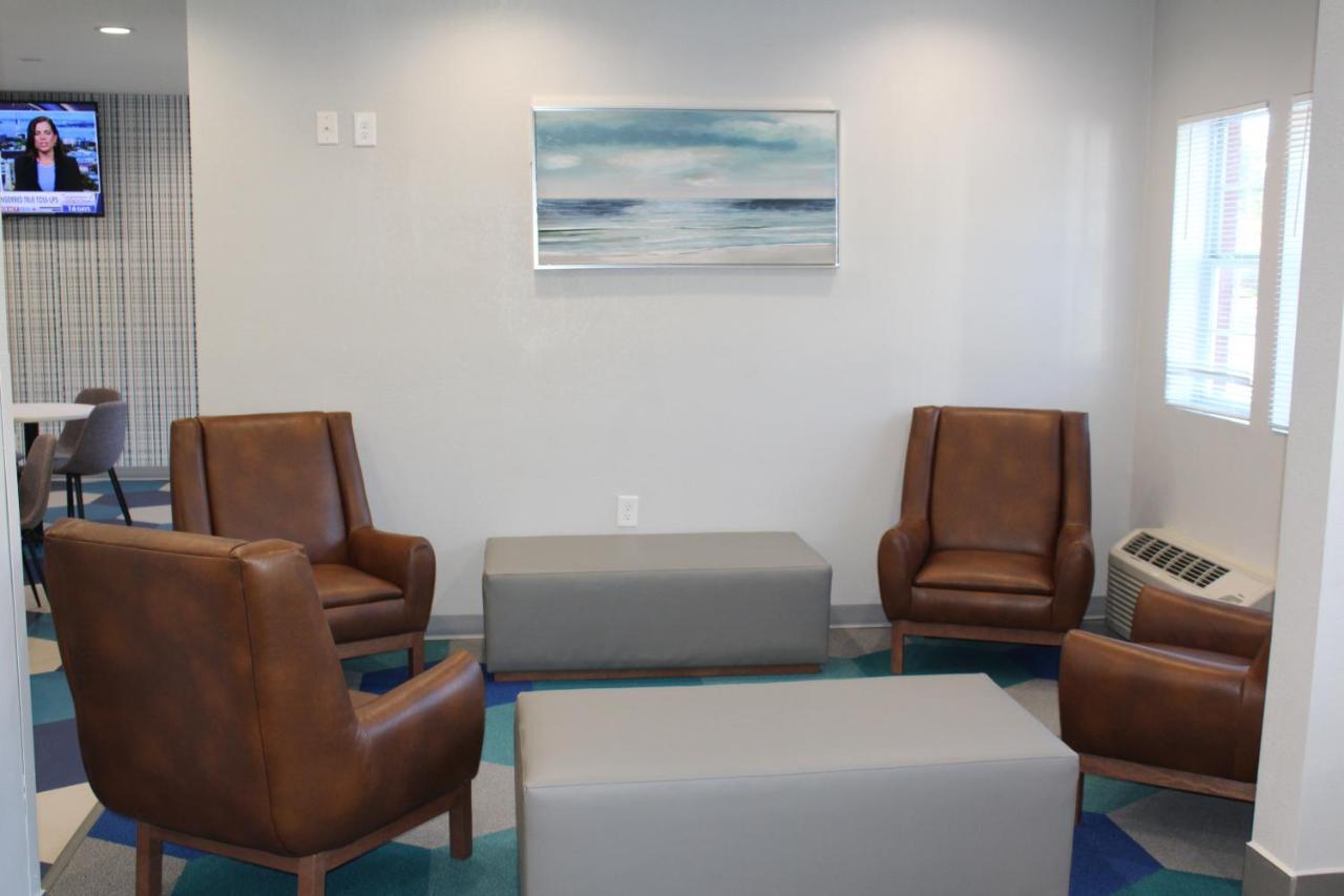 Microtel Inn & Suites By Wyndham Stockbridge/Atlanta I-75 Extérieur photo