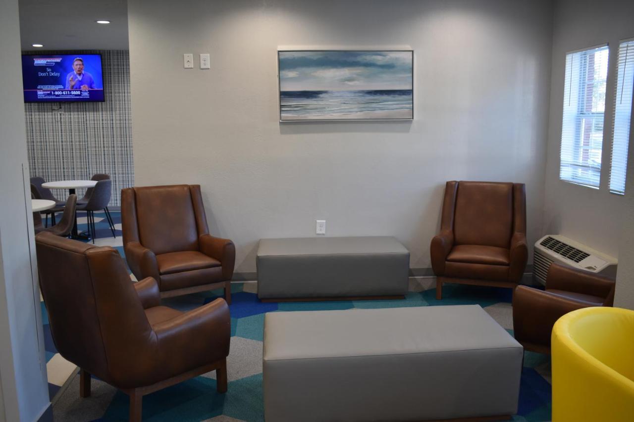 Microtel Inn & Suites By Wyndham Stockbridge/Atlanta I-75 Extérieur photo